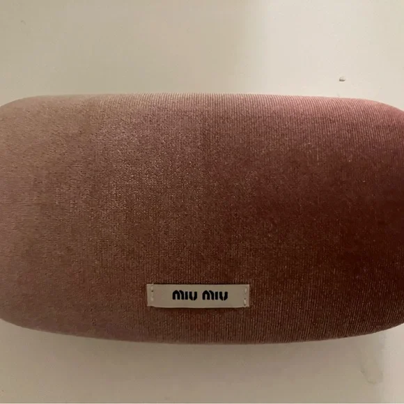 Miu Miu Velvet Pink Sunglasses Case - Picture 1 of 3